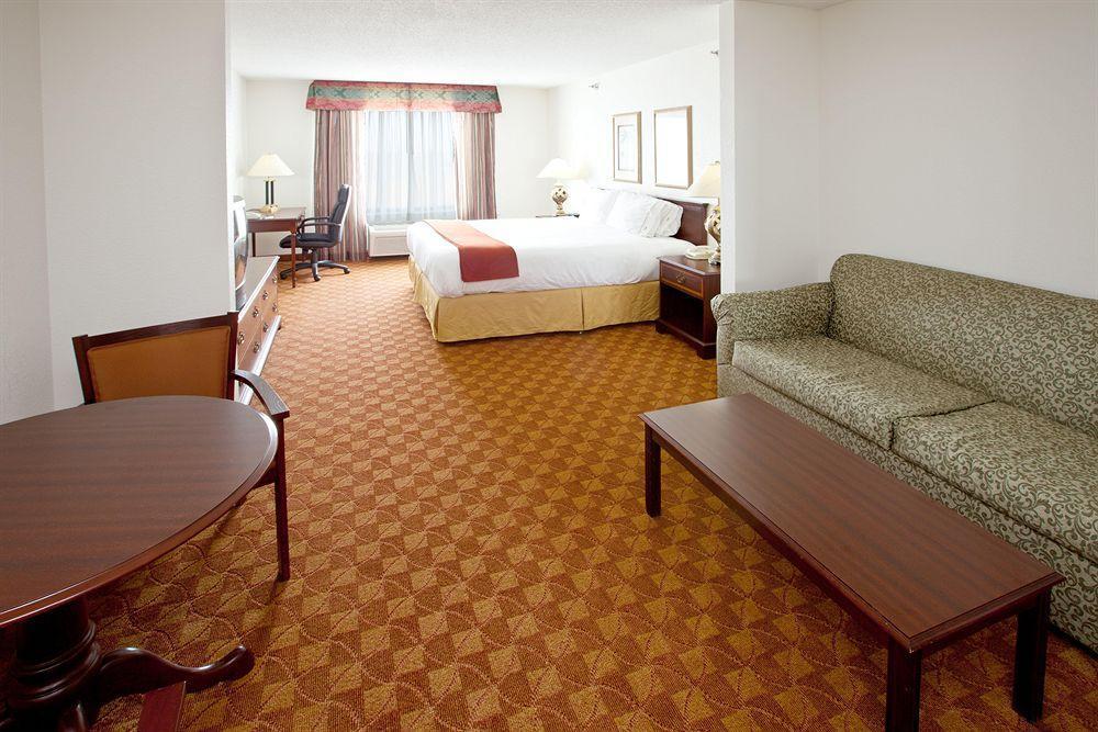 Holiday Inn Express & Suites Shelbyville By Ihg Zimmer foto