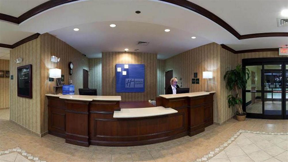 Holiday Inn Express & Suites Shelbyville By Ihg Exterior foto